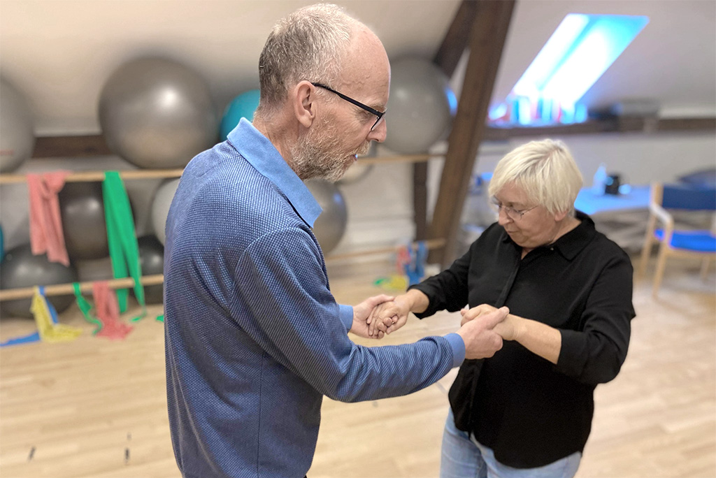 Parkinson dans | Holdtræning | FysioDanmark Randers